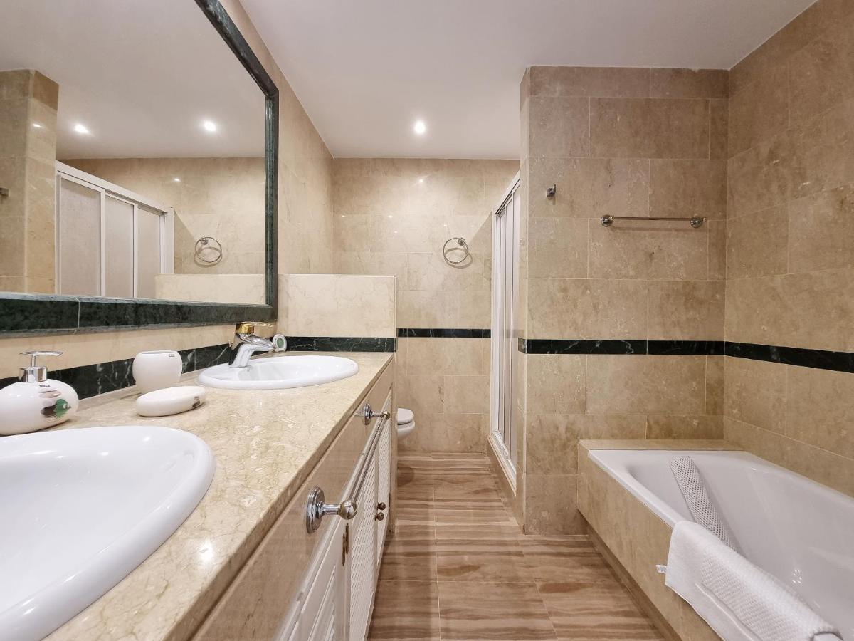 Ferienwohnung Luxury Hacienda Playa Marbella Exterior foto