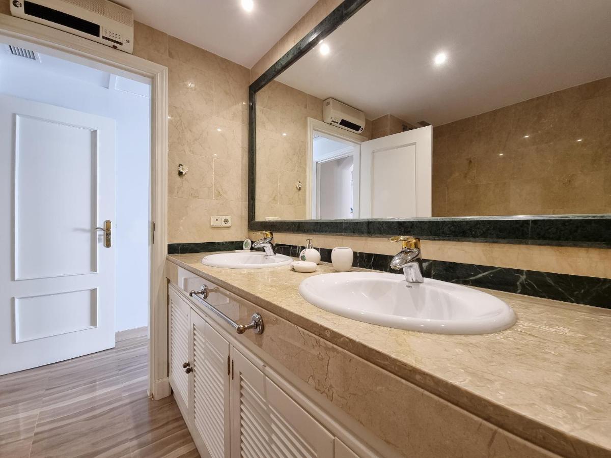 Ferienwohnung Luxury Hacienda Playa Marbella Exterior foto